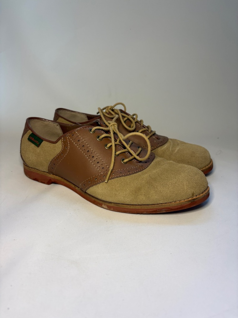 Vintage GH Bass & Co Two-Tone Tan and Brown Suede Leather Derby Oxfords Size 8.5